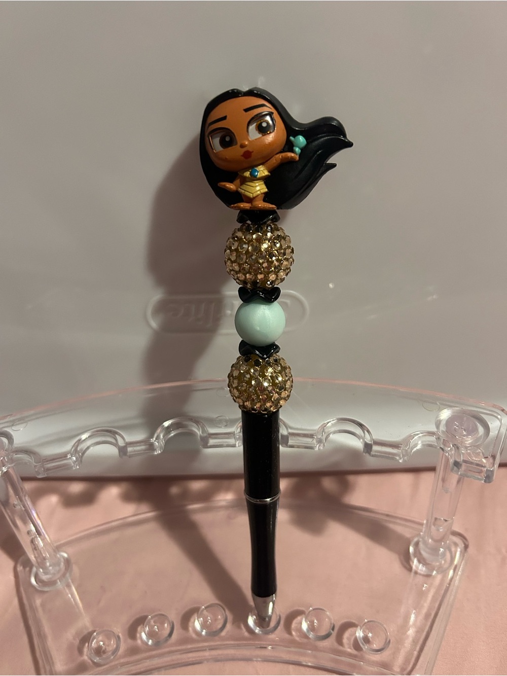 Disney Doorable Pocahontas beaded pen